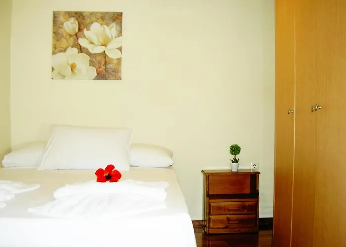 Mat Old Town Apartments L